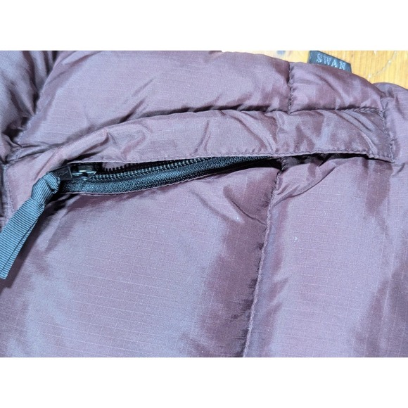 Puffer Vest  Men's Medium Genuine Down Feathers Brown Camping Hiking Winter - Picture 10 of 11